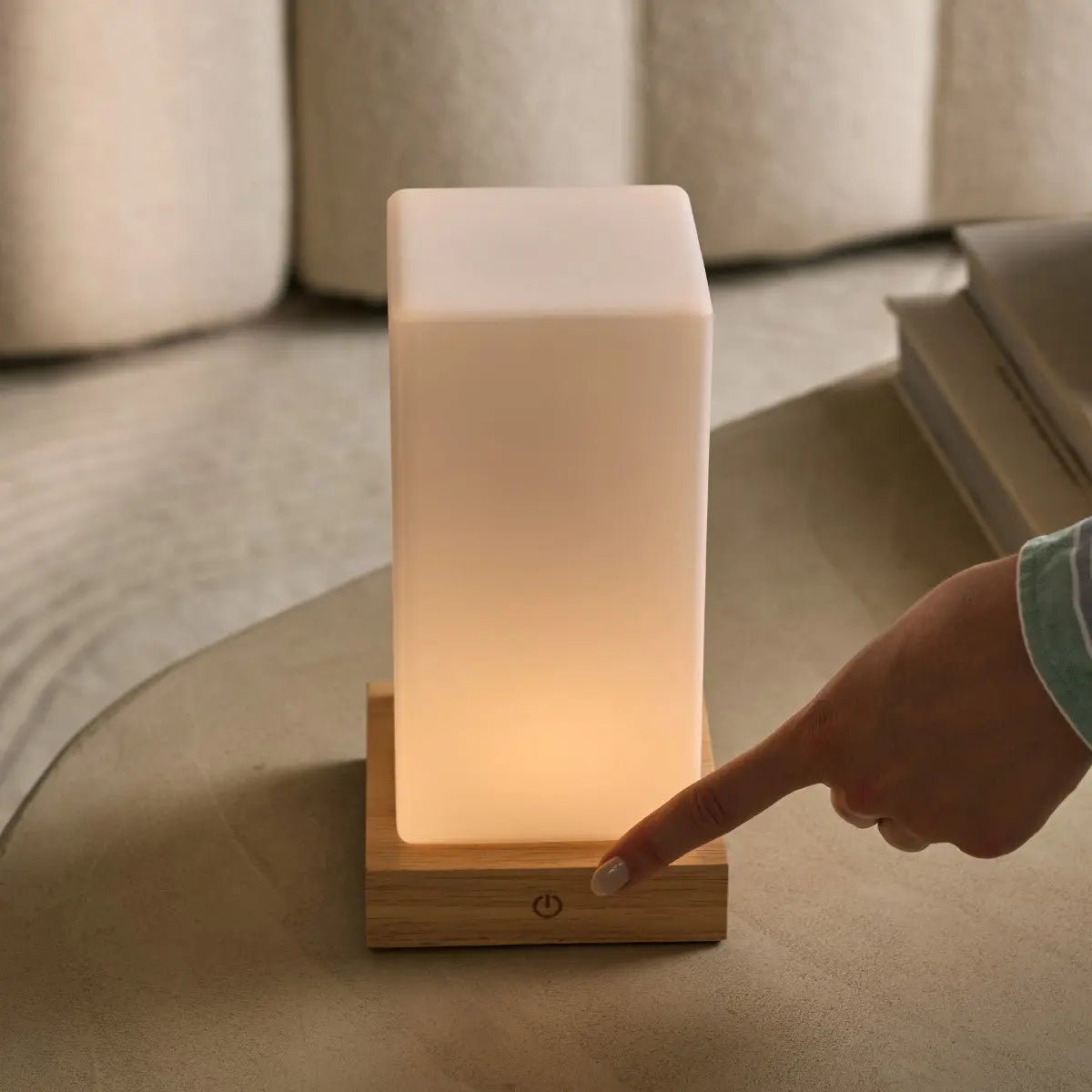 Zayn Tischlampe | wiederaufladbar | kabellos | dimmbar