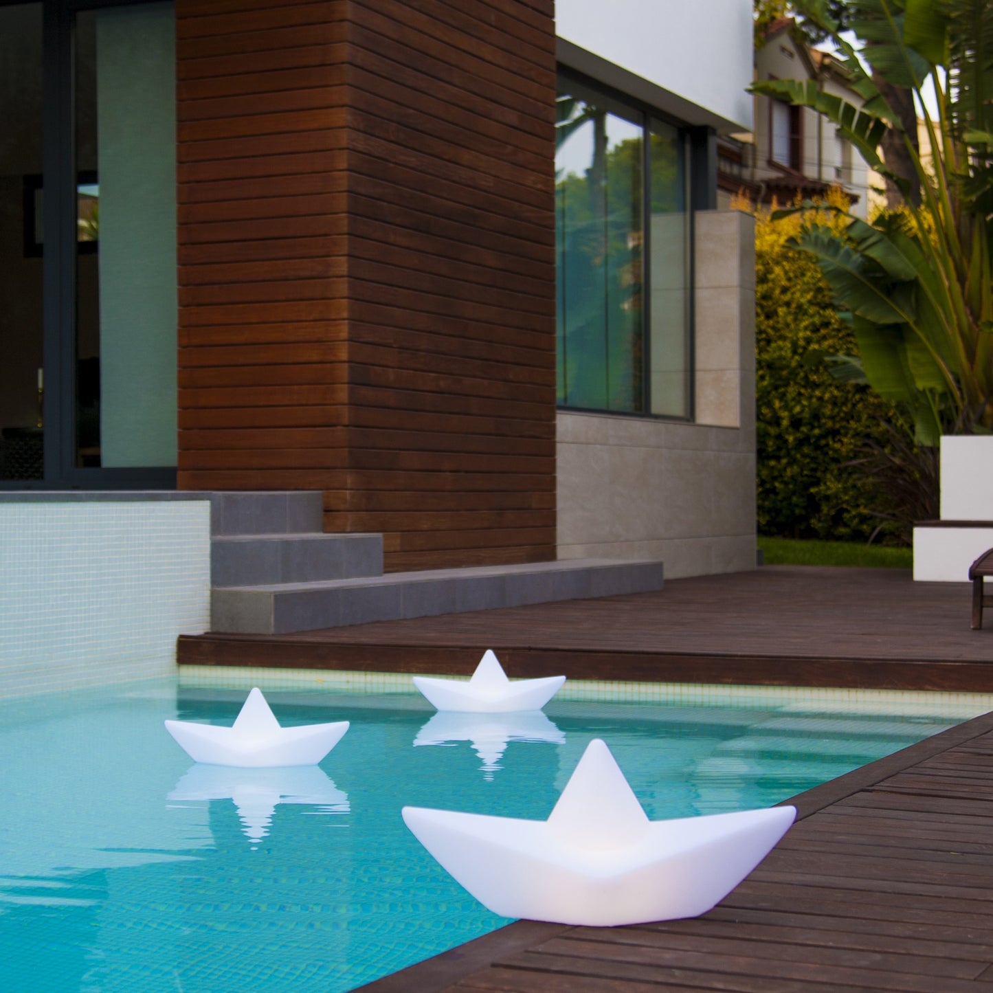 the boat lamp