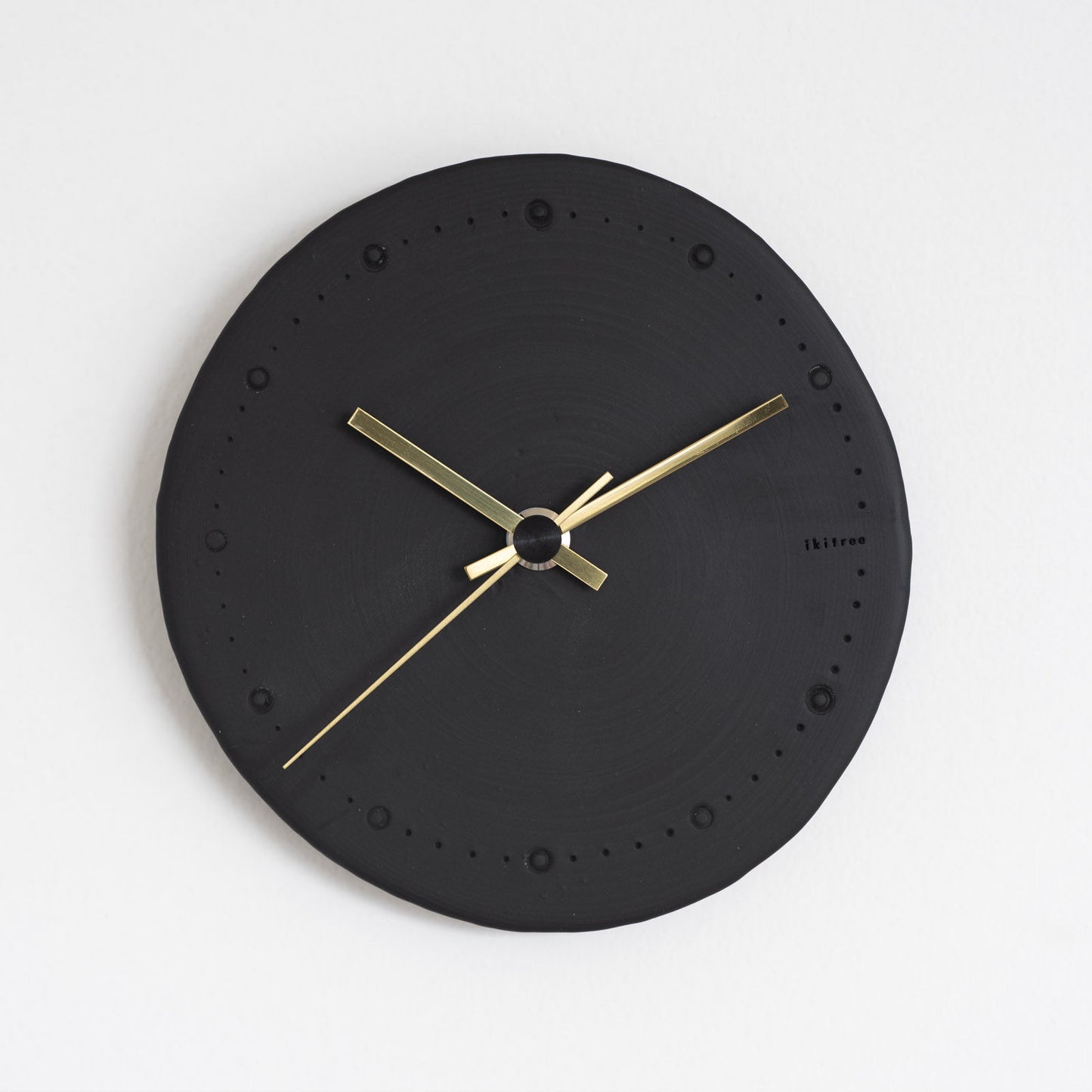 Improviser clock - dark grey