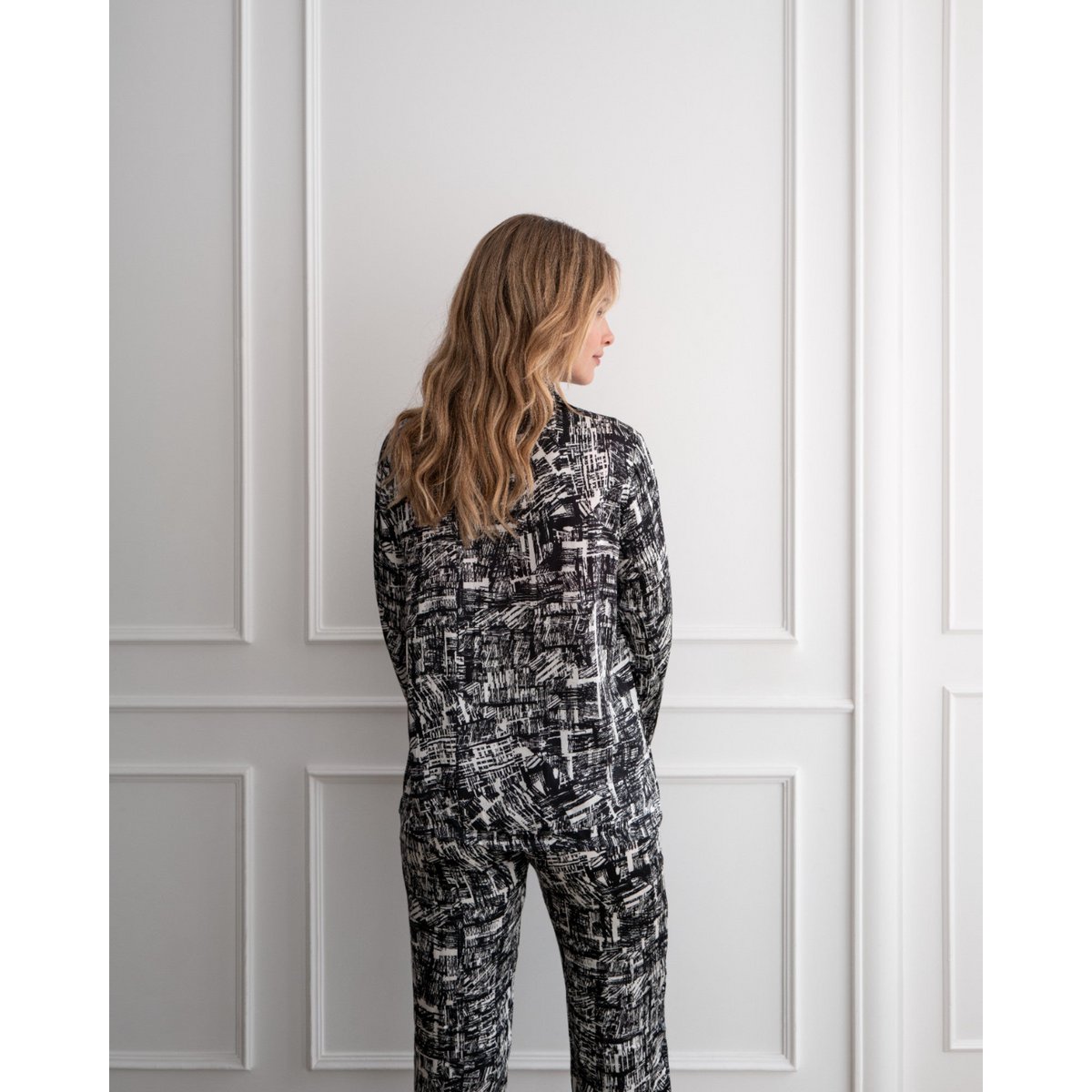 Bluse Straight Cut Black & White