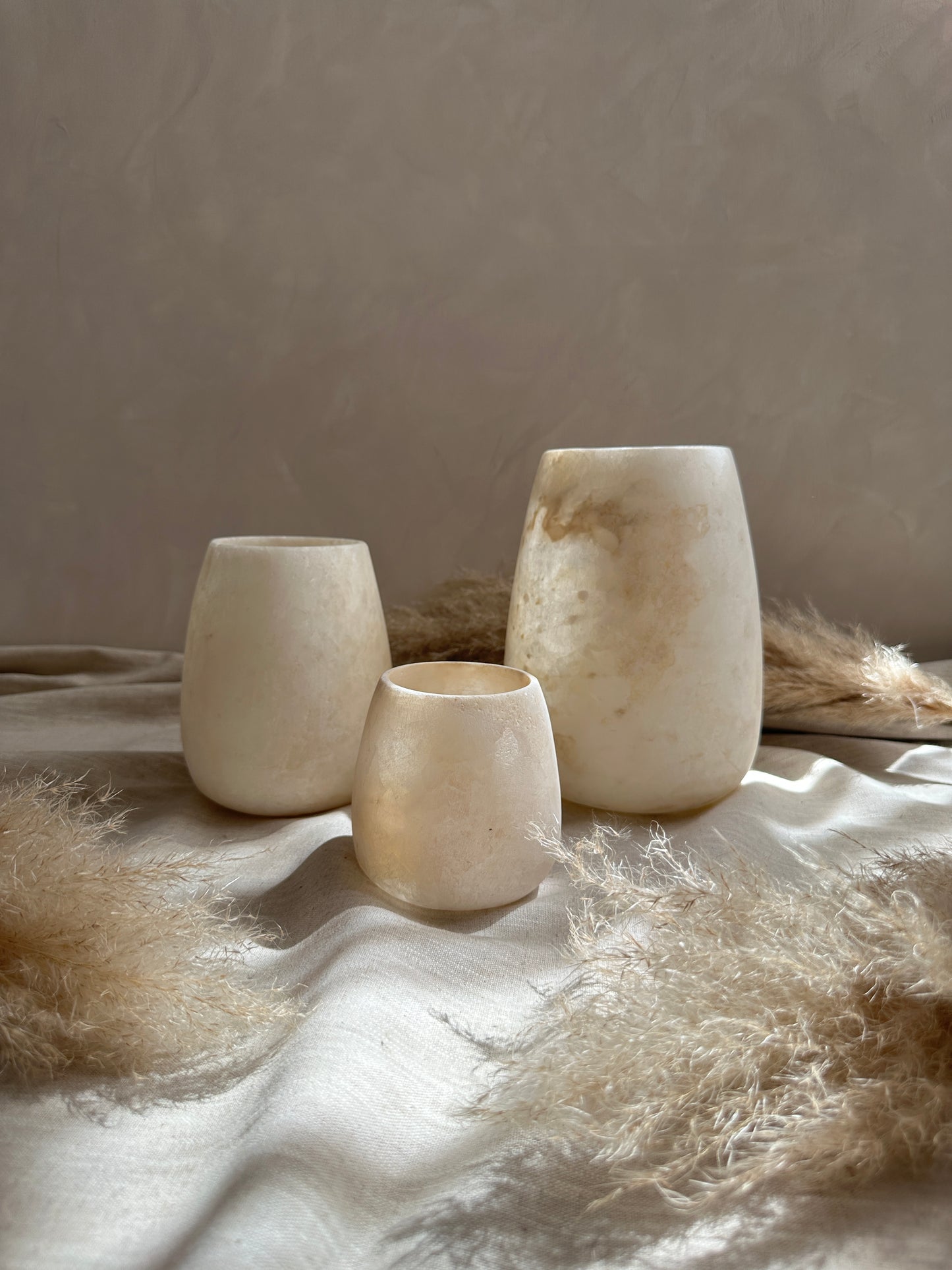Alabaster Kerzenhalter oval