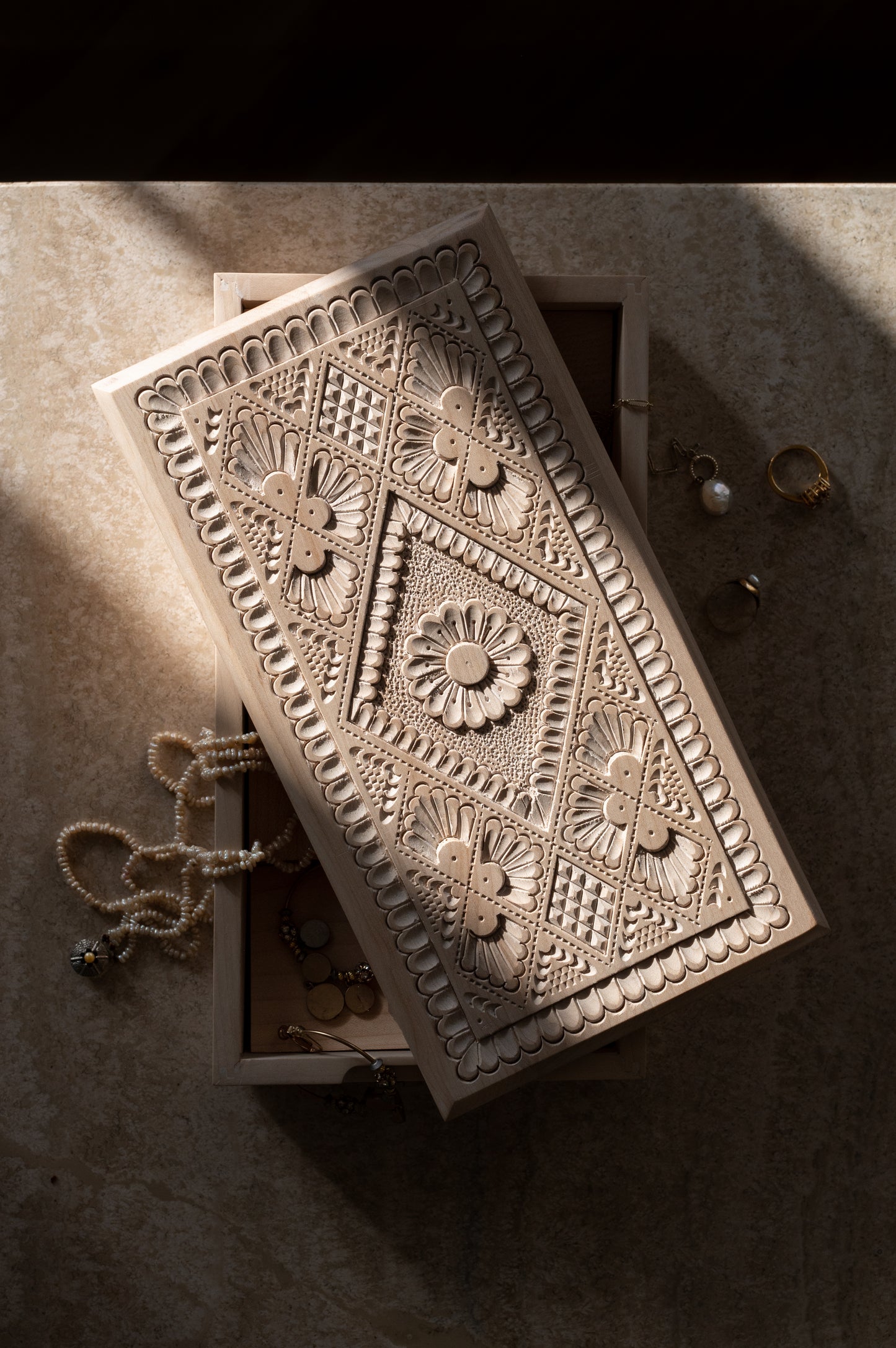DUNYA Wooden Jewellery Box