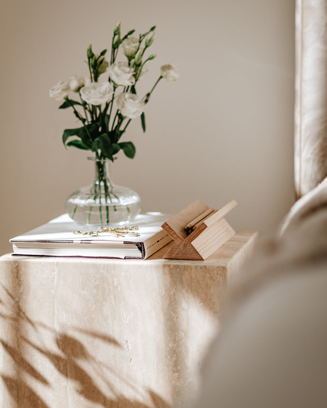 PERO Wooden Pen Holder