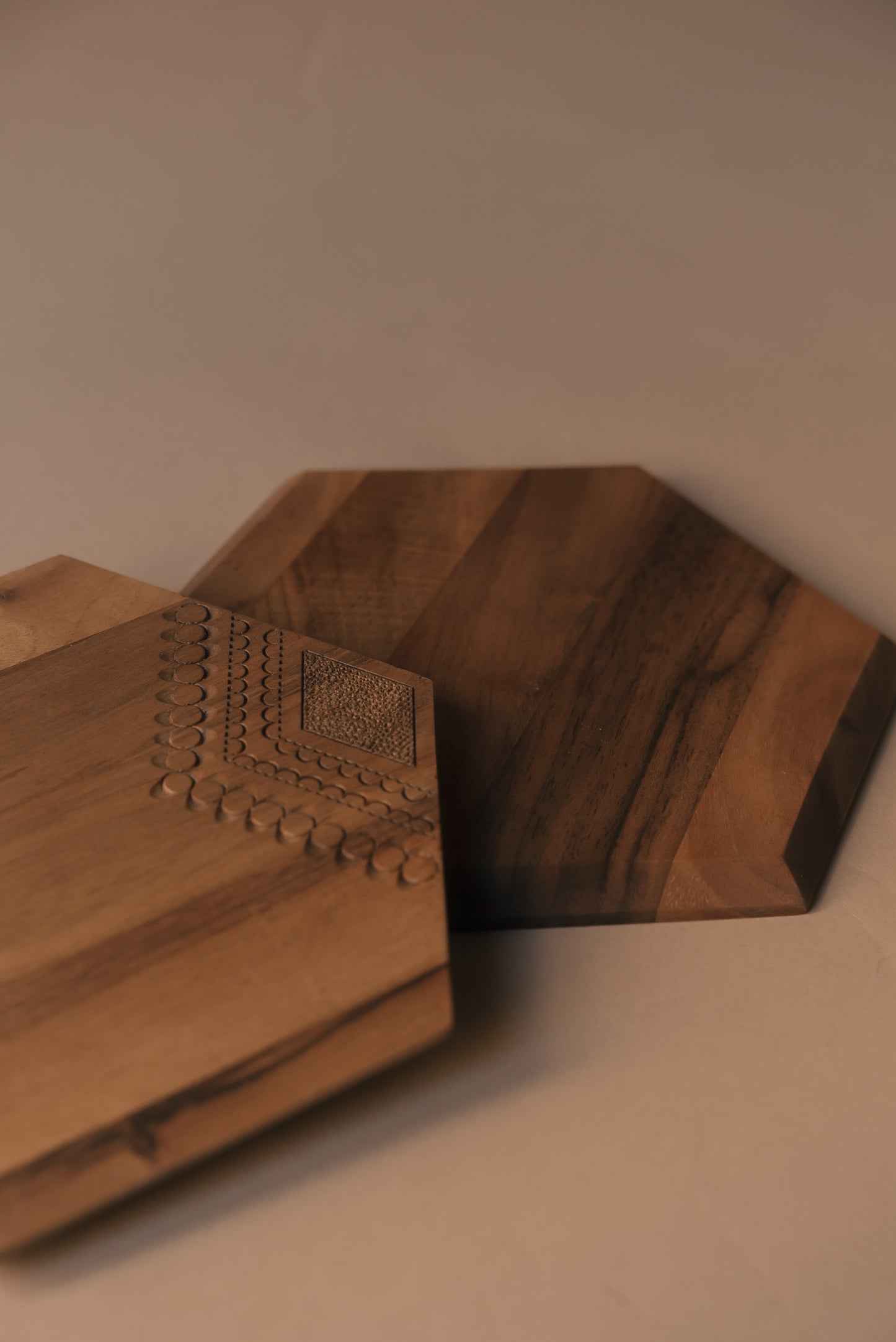 TRIPTIH Wooden Serving Tray Set