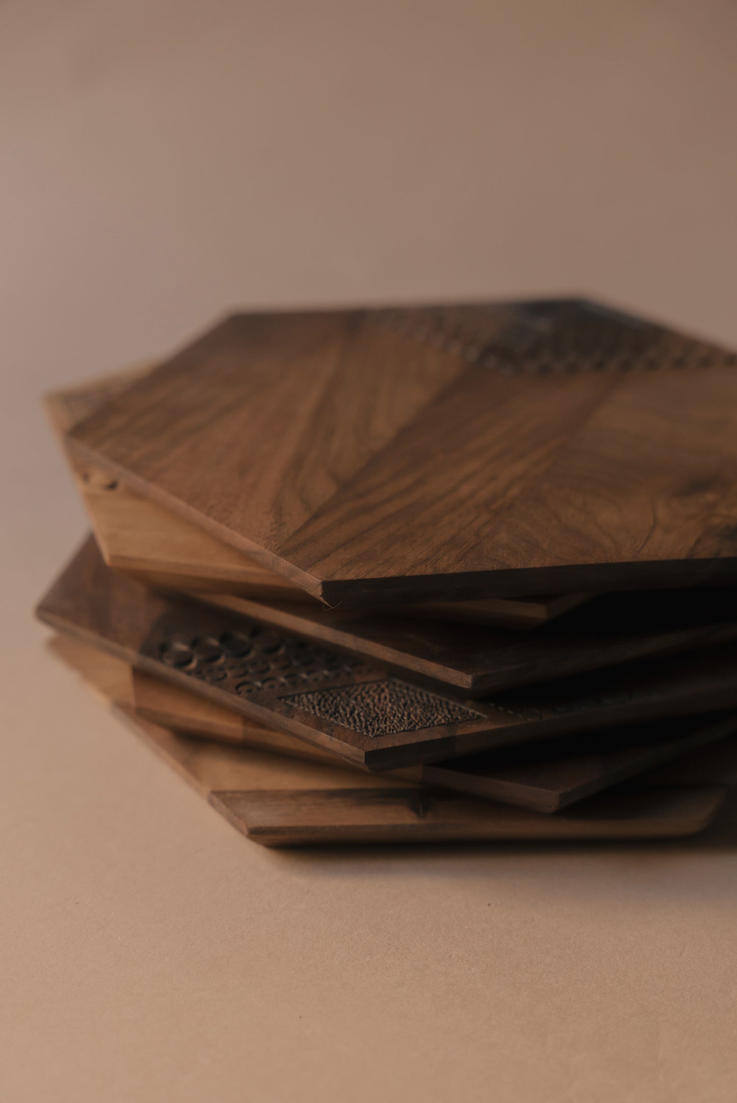 TRIPTIH Wooden Serving Tray Set