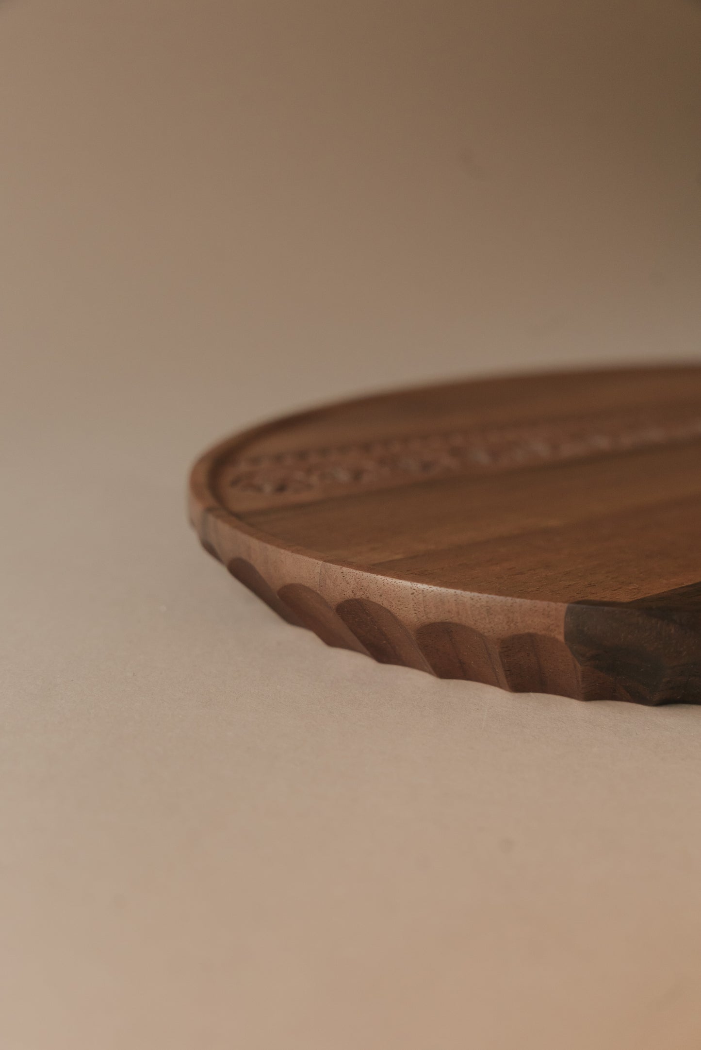 UNA Large Wooden Serving Tray