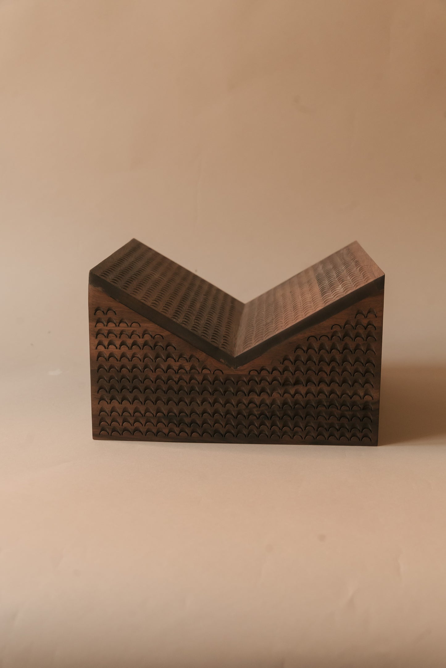 KRUNA Wooden Book Stand