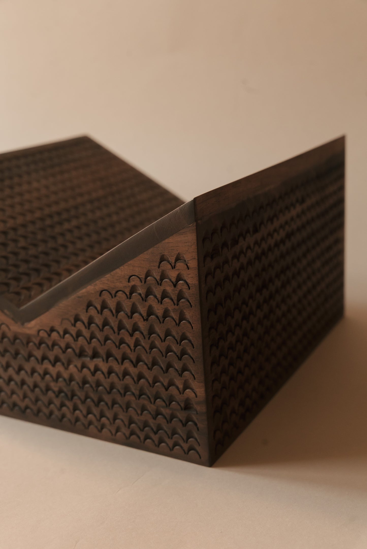 KRUNA Wooden Book Stand