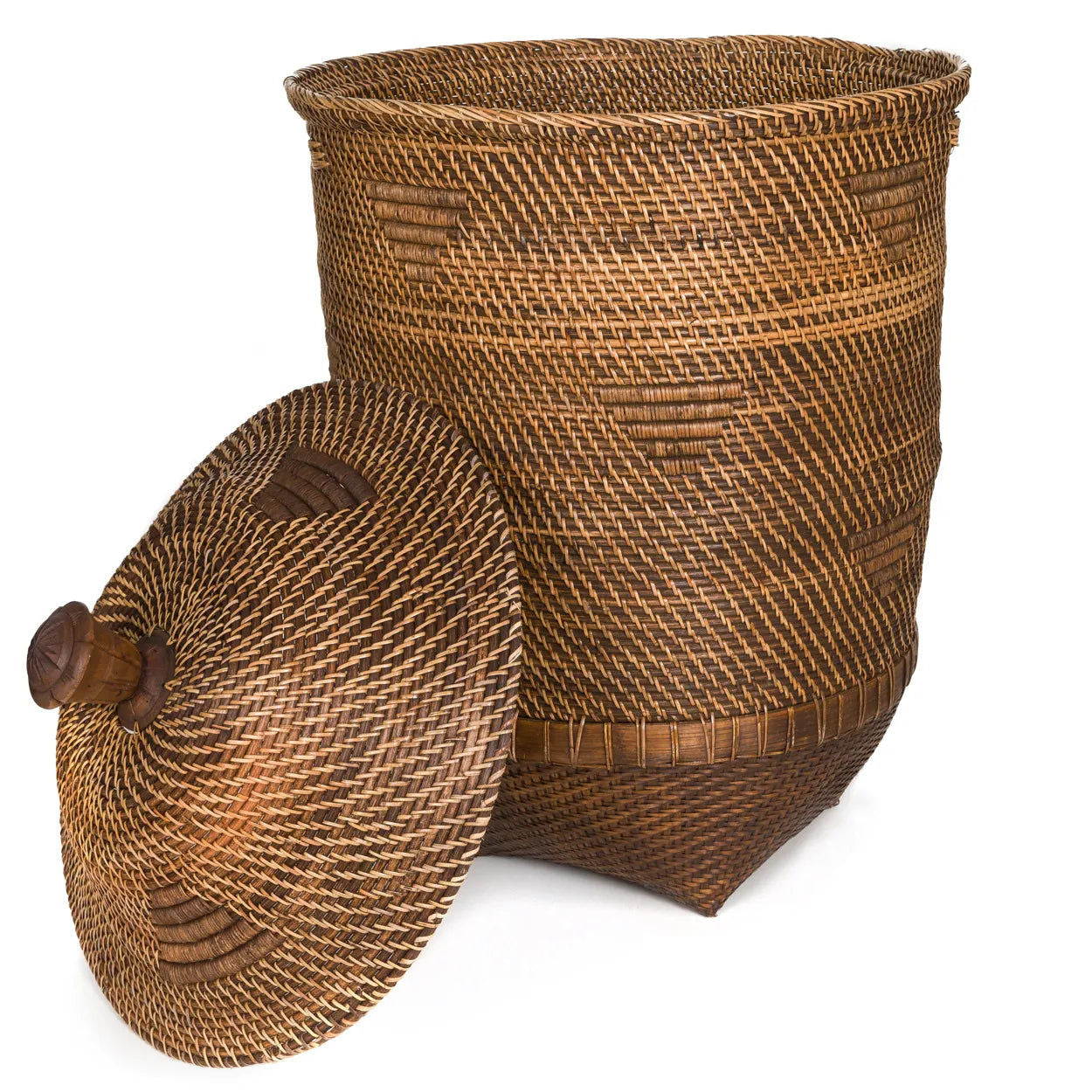 Colonial Laundry Basket