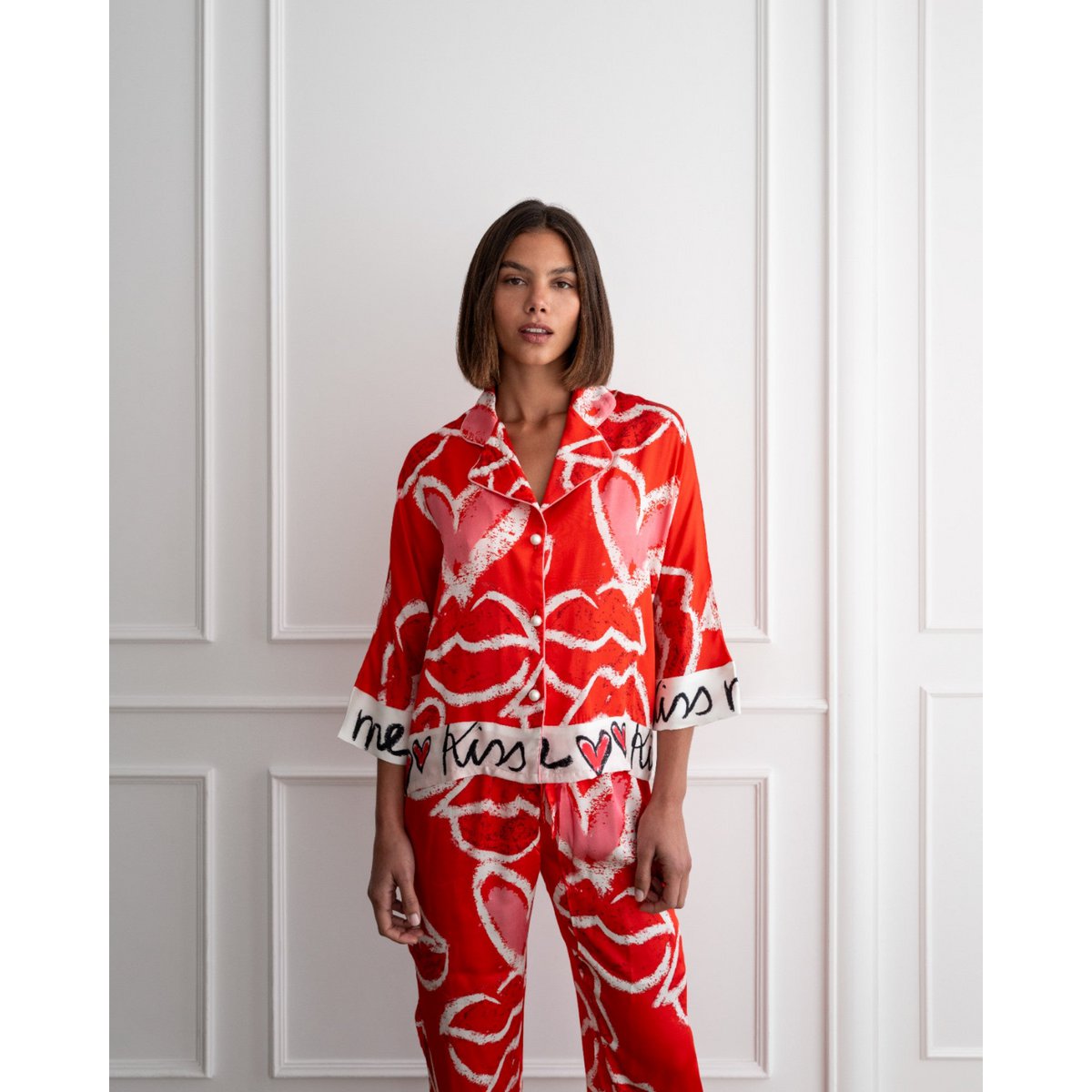 Bluse Loose Cut Kiss Me